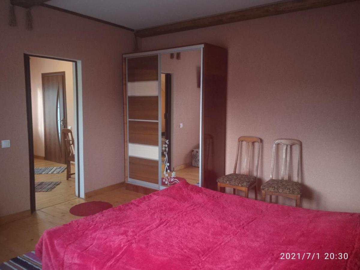 У Марка Volosyanka  Buitenkant foto