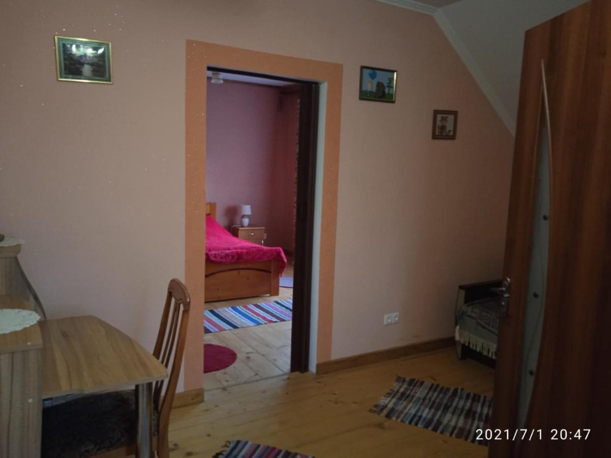 У Марка Volosyanka  Buitenkant foto